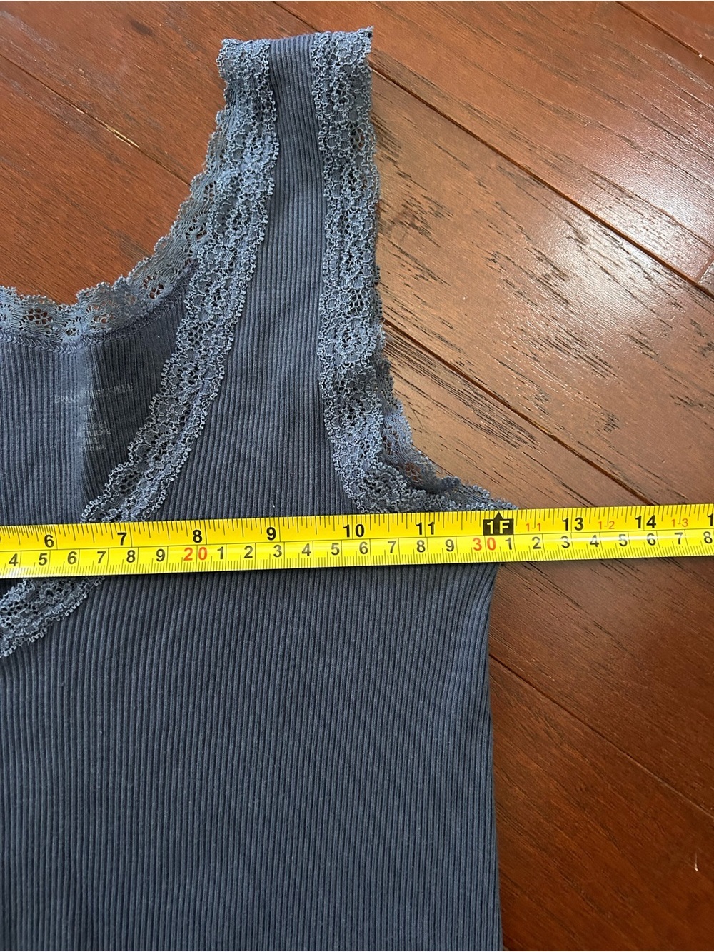 Brandy Melville Ronnie Lace Tank Top Grey/ navy color one size made in Europe - Picture 4 of 7